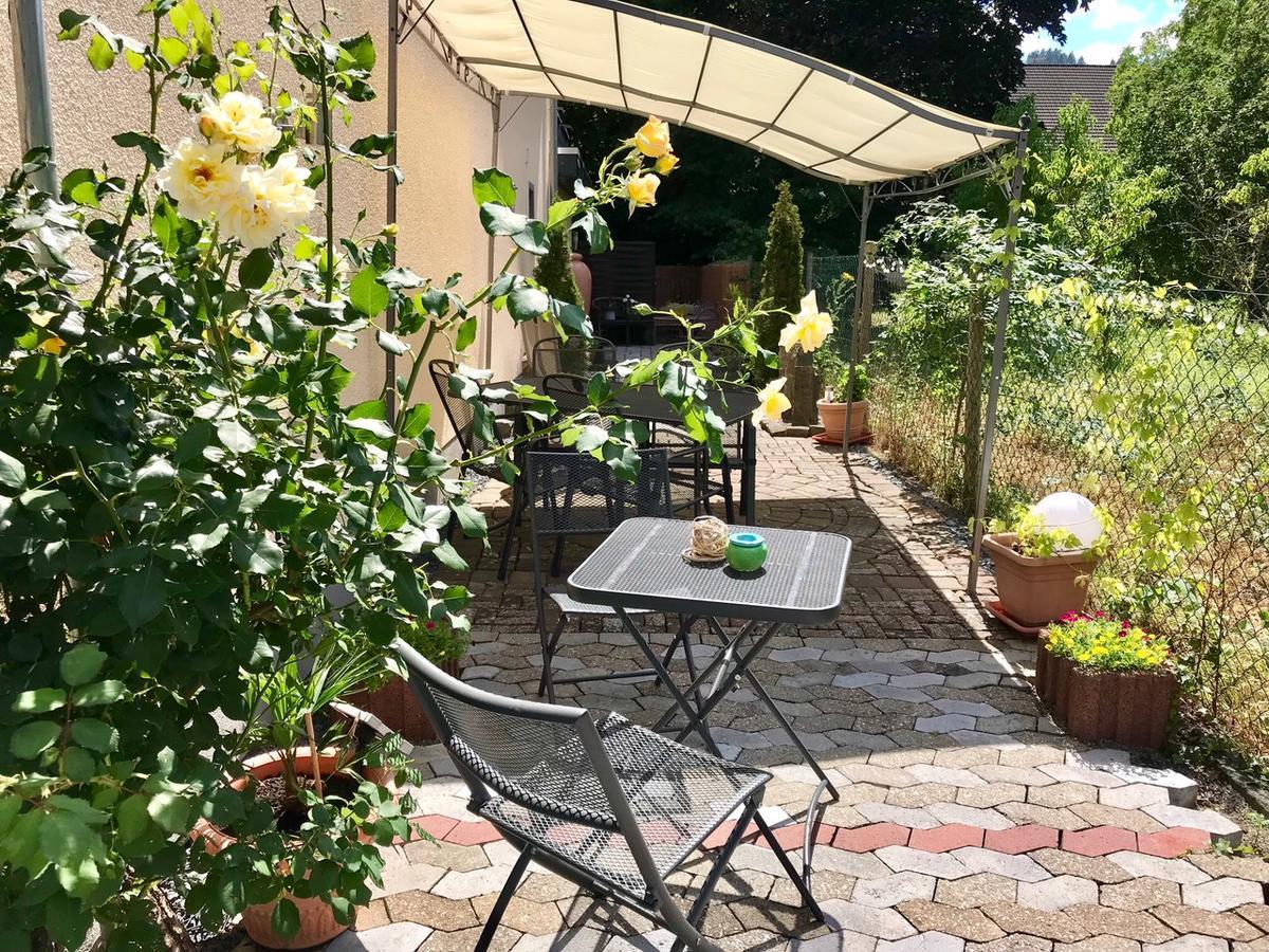 Residenz Moselzauber - Ferienwohnungen Mit Pool Landschaft Ernst Eksteriør billede