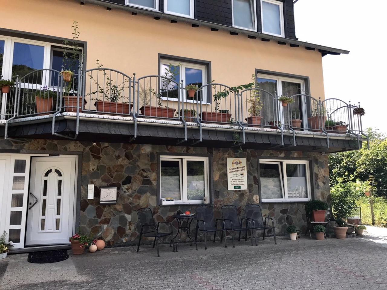 Residenz Moselzauber - Ferienwohnungen Mit Pool Landschaft Ernst Eksteriør billede