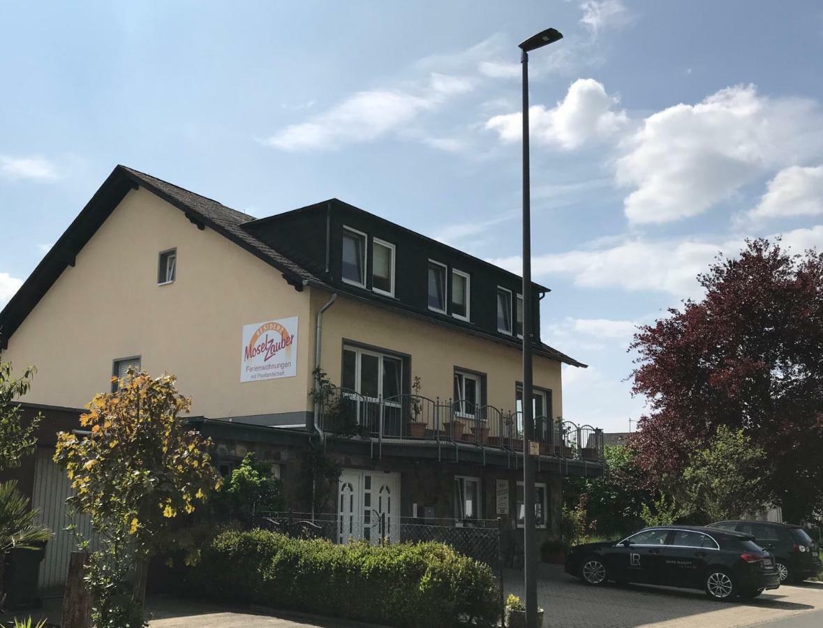 Residenz Moselzauber - Ferienwohnungen Mit Pool Landschaft Ernst Eksteriør billede
